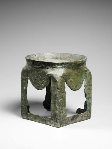 vase, image 2/4