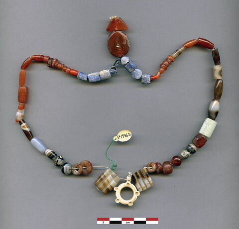 perle ; collier