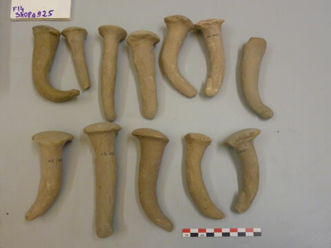 clou, image 2/2