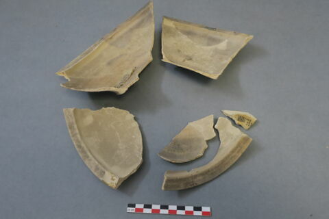 poêlon ; poêlon, fragment