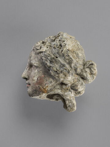 tête féminine, image 3/3