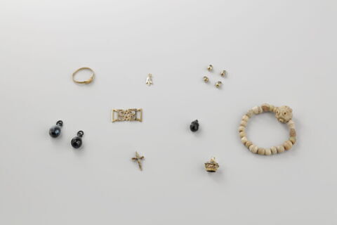 perle ; boucle d'oreille, image 2/3