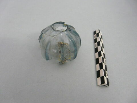 flacon, fragment