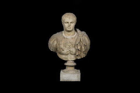 statue en buste