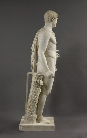 statue, image 10/12