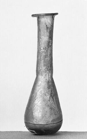unguentarium, image 2/2