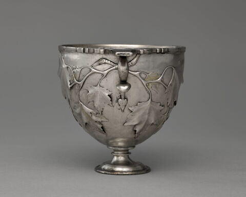 Trésor de Boscoreale : skyphos, image 2/9