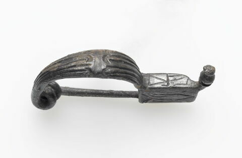 fibule, image 2/2