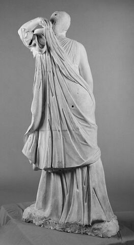 statue, image 4/6