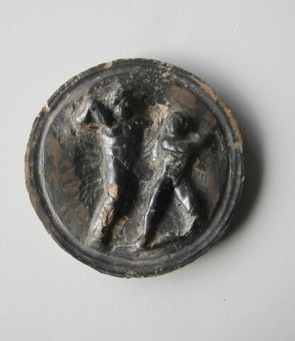 coupe  ; médaillon de vase