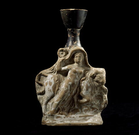 lécythe ; vase plastique