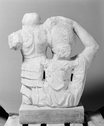 statue, image 11/13