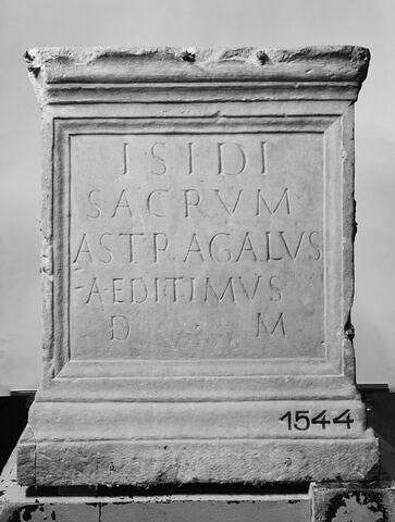 autel, image 2/3