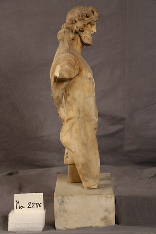 statuette, image 3/5