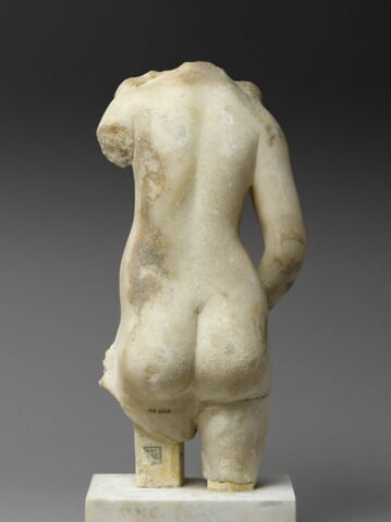 statuette, image 3/4