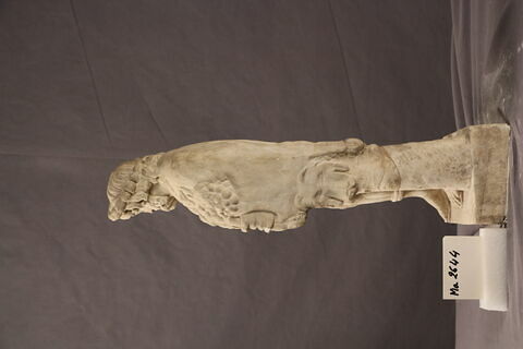 statuette
