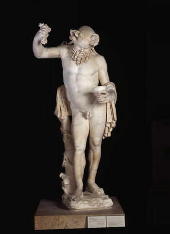 statue, image 6/11