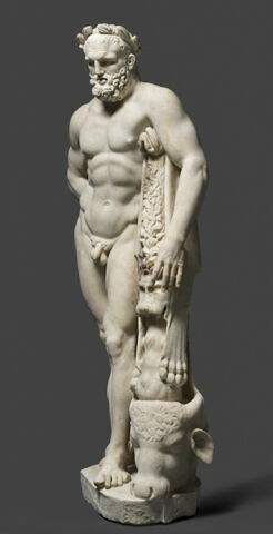 statue, image 3/10