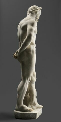 statue, image 6/10
