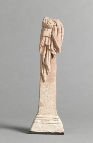 figurine, image 2/2
