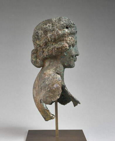 statuette, image 3/4