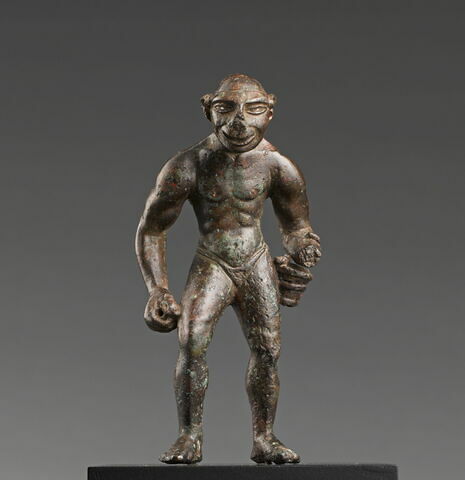 statuette