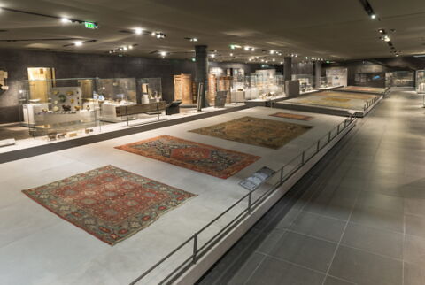 Tapis à décor de damier, image 4/6