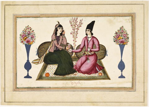 Couple d'amoureux entre deux vases