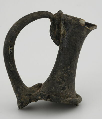 Embouchure, col et anse d'aiguière