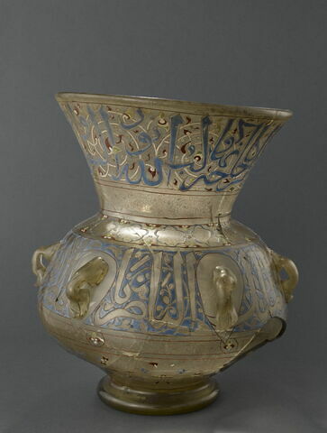 Lampe au nom du sultan al-Malik al-Nasir al-Din Muhammad bn Qala'un, image 7/12