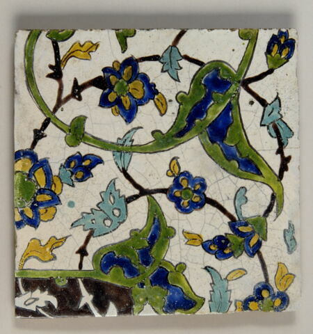 Carreau à rinceaux de rumi