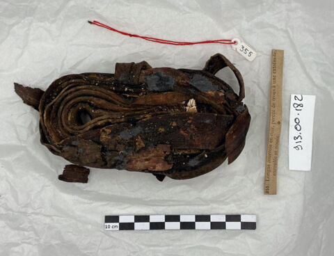 lanière  ; bandelette, image 3/3