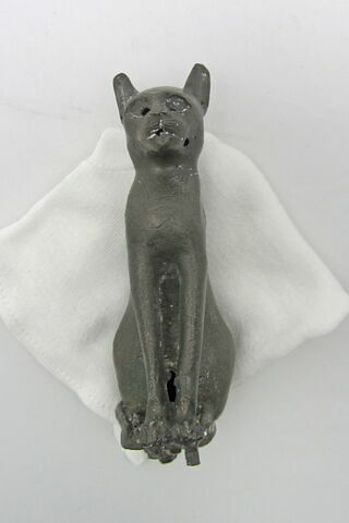 figurine
