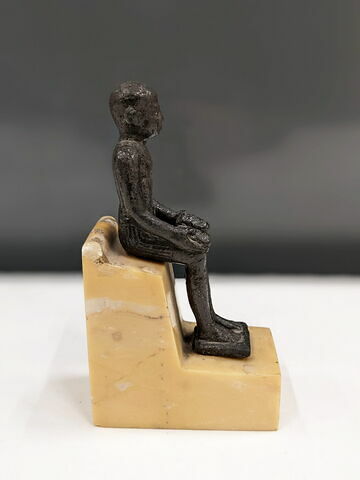 figurine, image 4/5