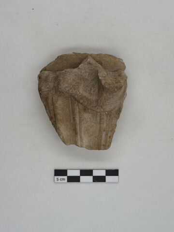 vase plastique  ; figurine