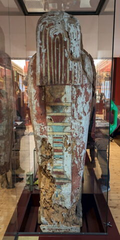 cercueil momiforme mains cachées, image 2/2