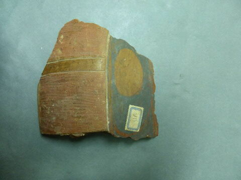 vase ; fragment