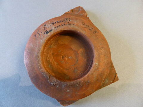 vase ; fragment