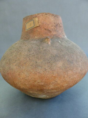 vase à étrier