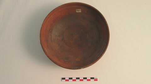 plat  ; assiette