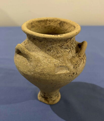 vase à étrier, image 4/4