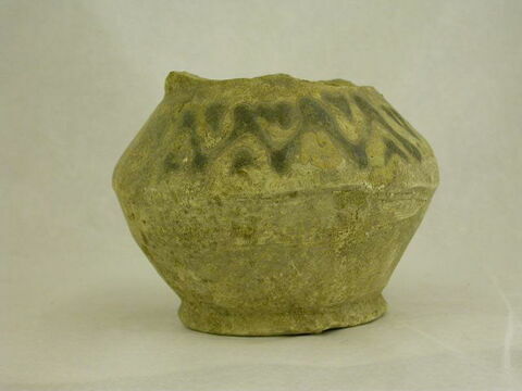 Cruche fragmentaire