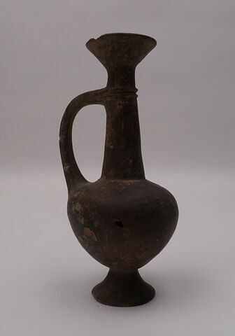 vase, image 2/2