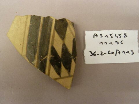 vase ; fragment