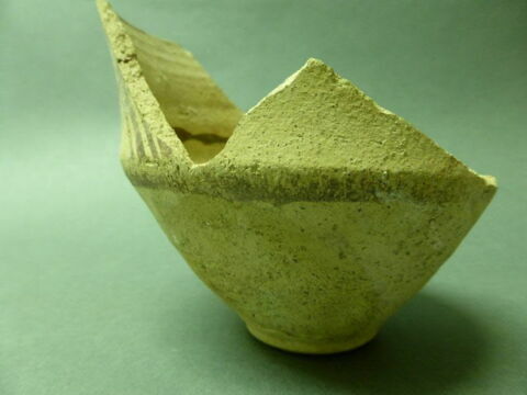 vase ; fragment