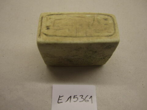 plaquette de dépôt de fondation