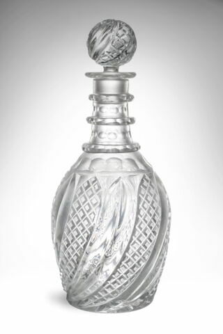 Carafe en poire à cordons, avec bouchon