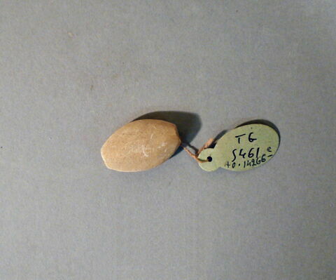 cachet ; perle