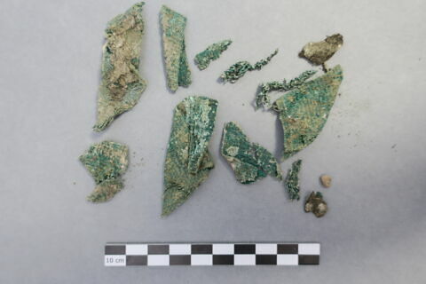 objet indéterminé, fragment, image 2/2