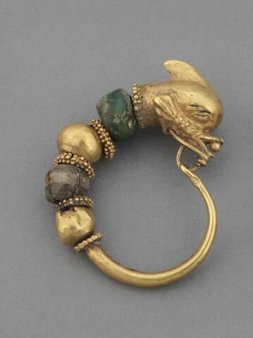 boucle d'oreille, image 2/2